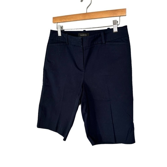 TALBOTS Bermuda Shorts Size 4 - Picture 1 of 6